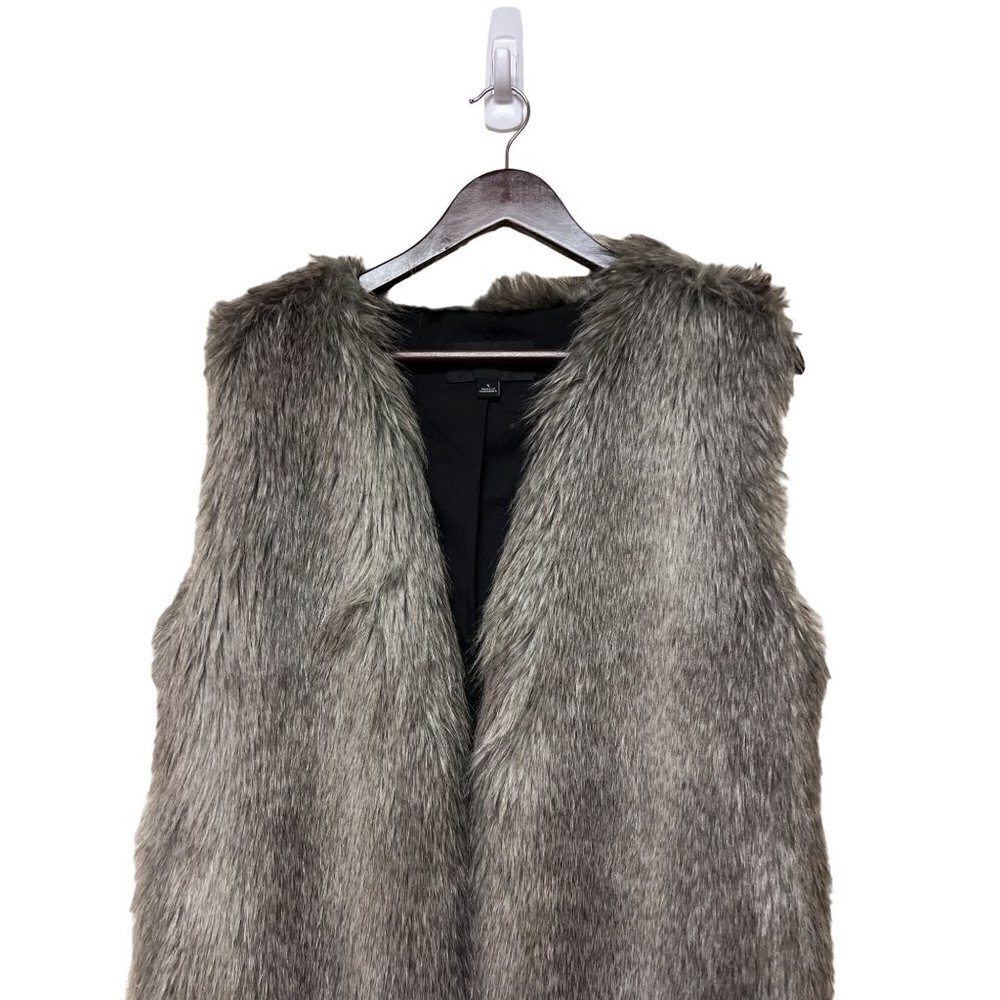 Ann Taylor Faux Fur Long Vest Plush Textured Topper Women's Size Small - Picture 2 of 9